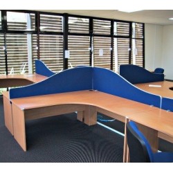 Contour Clamp on Screen Panel